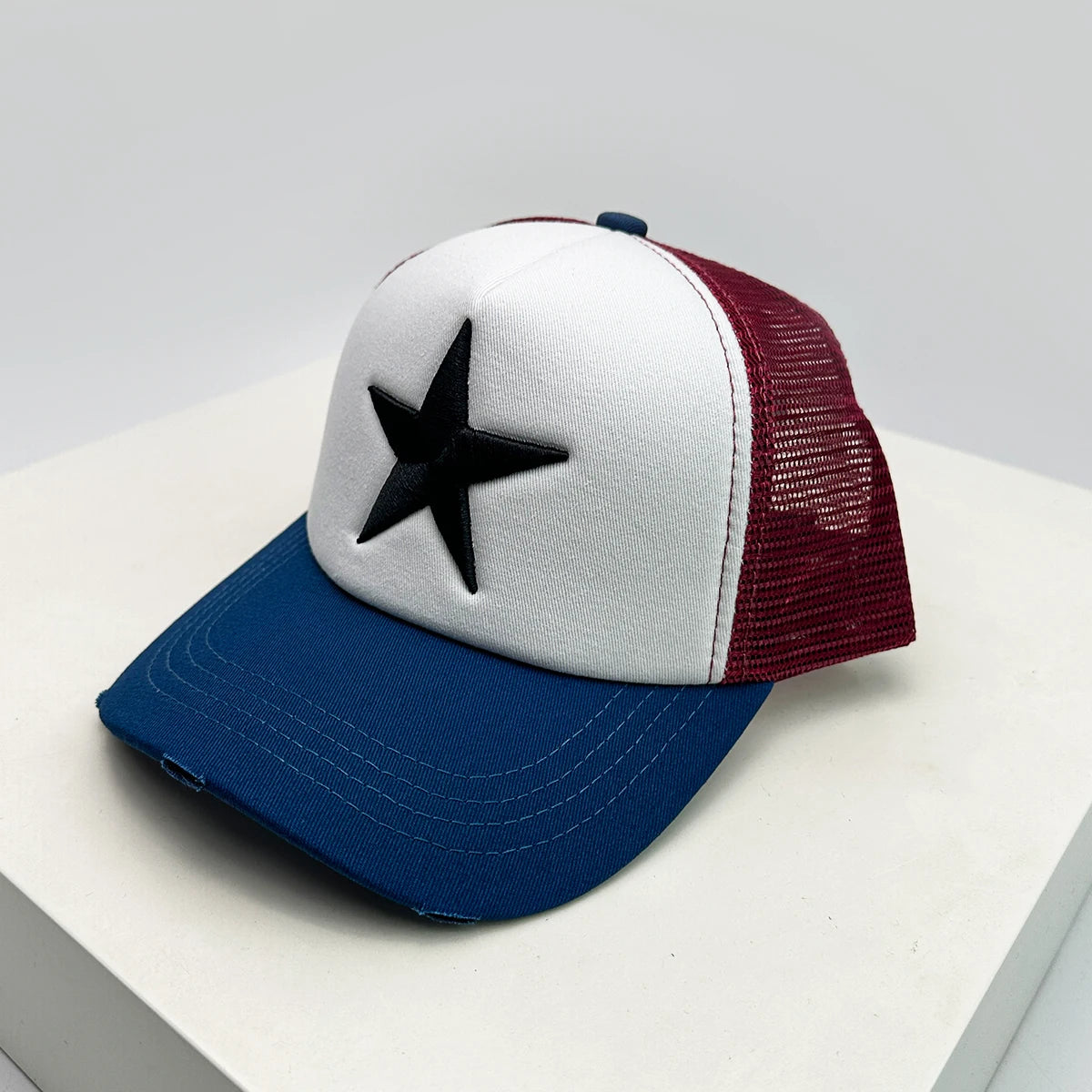 Five Pointed Star Embroidered Color Block Baseball Hat