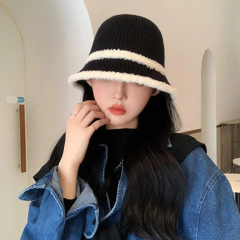 Women’s Color Block Fluffy Bucket Hat