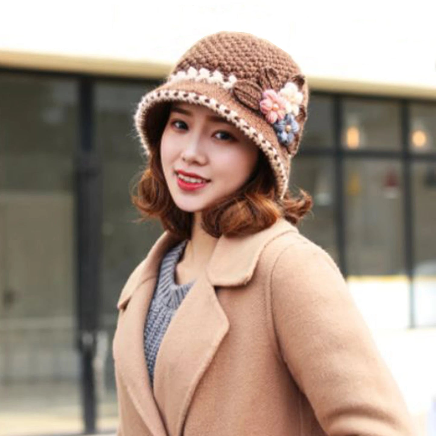 Women’s Flower Lined Wool Knit Bucket Hat