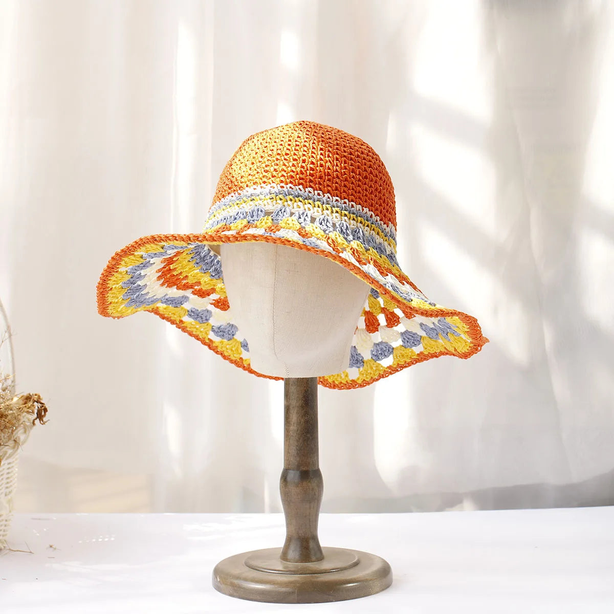 Womens Rainbow Contrast Straw Summer Bucket Hat