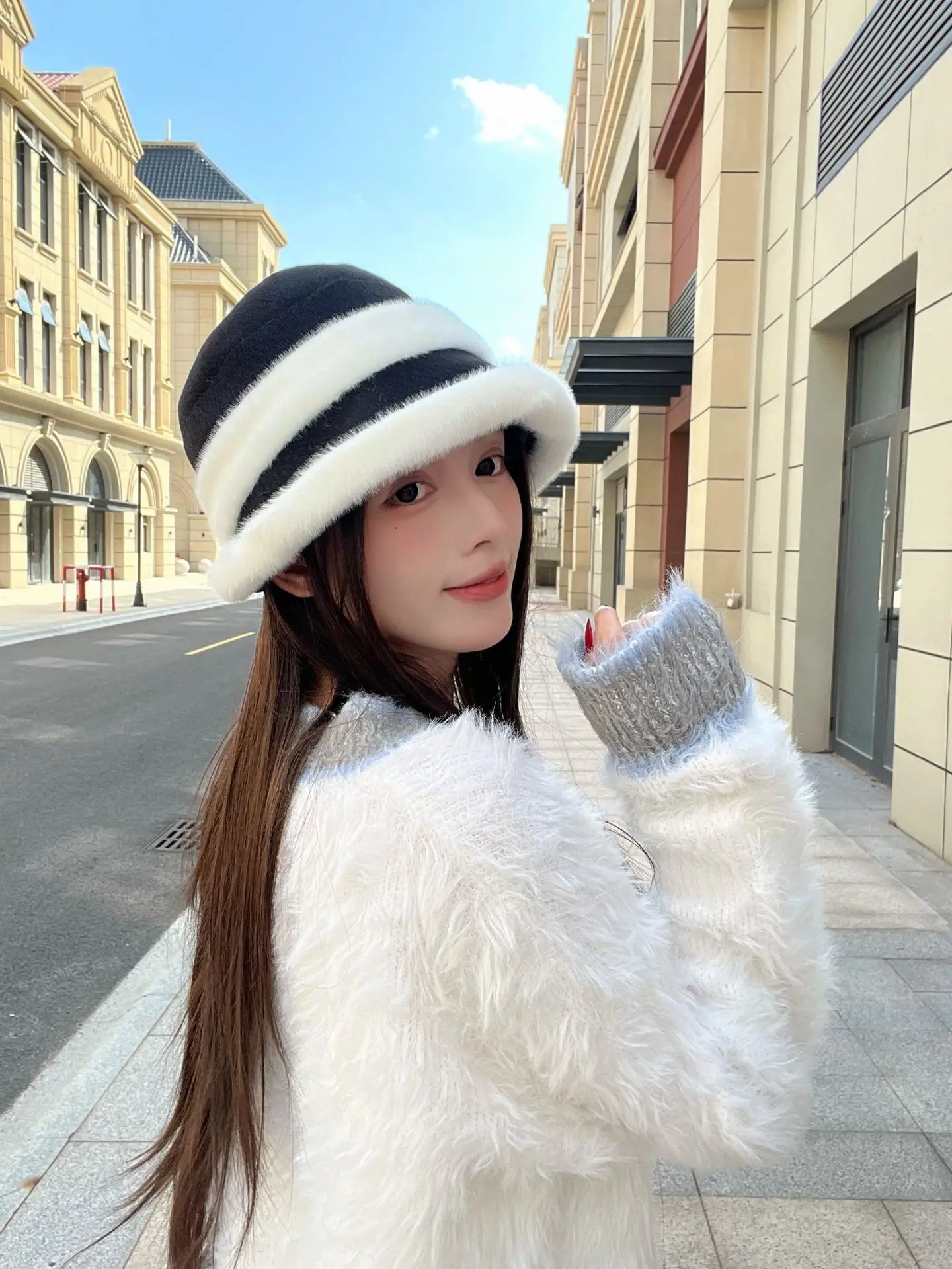 Women Plush Winter Ear Protection Bucket Hat