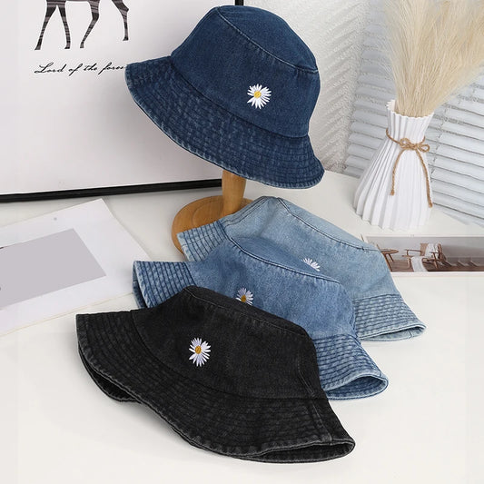 Vintage Daisy Embroidery Cowboy Bucket Hat