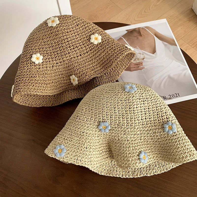 Small Daisy Solid Color Woven Straw Bucket Hat